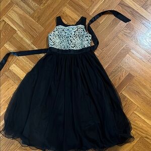 Elegant DKNY Black and Gold Embroidery and Chiffon Dress Girls Size 10